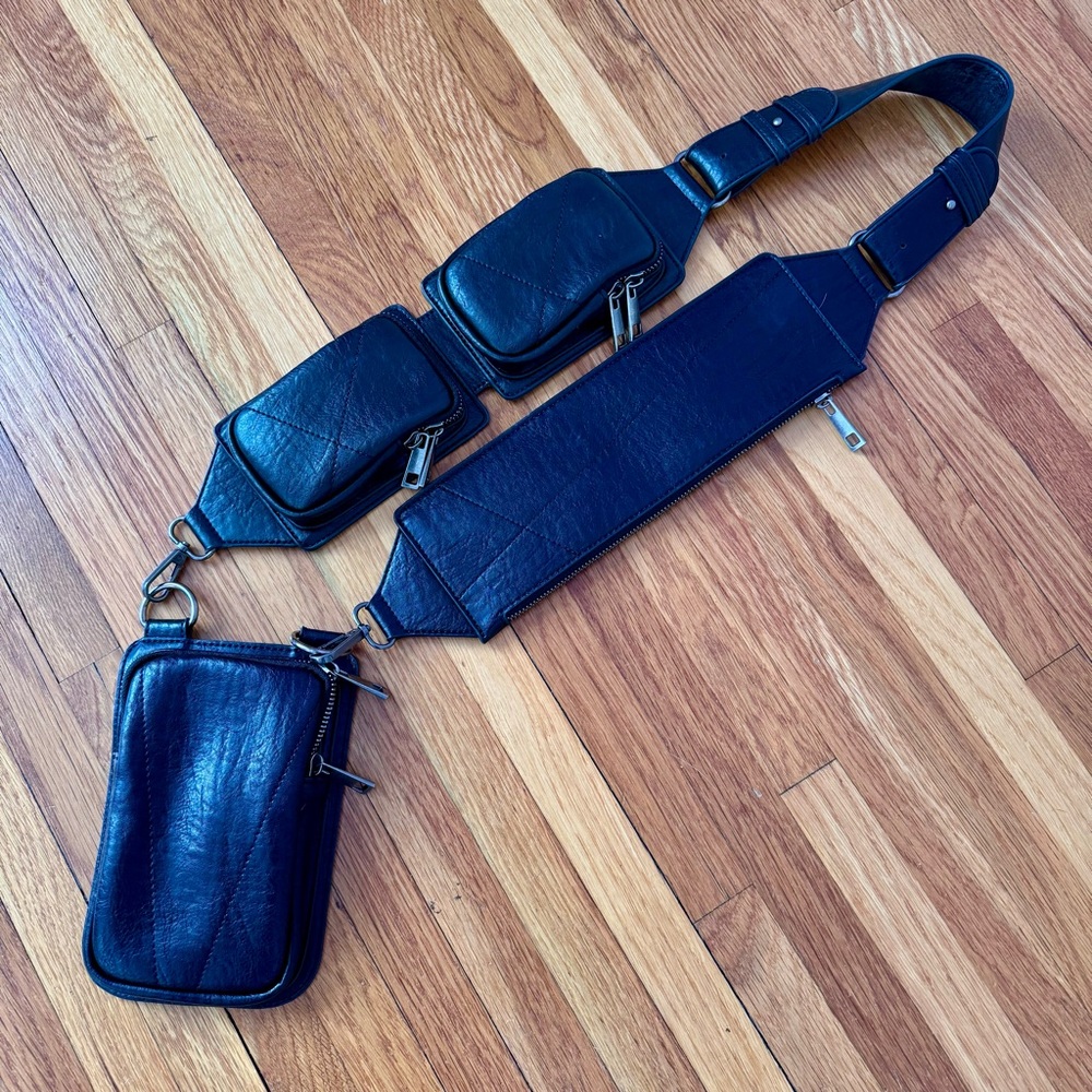Darker Wavs Crossbody Utility Harness